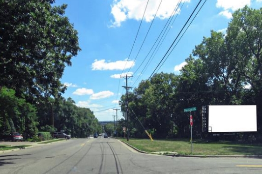 Location photo for St Clair Ave near Kenwood Park, Summit Hill (St Paul)