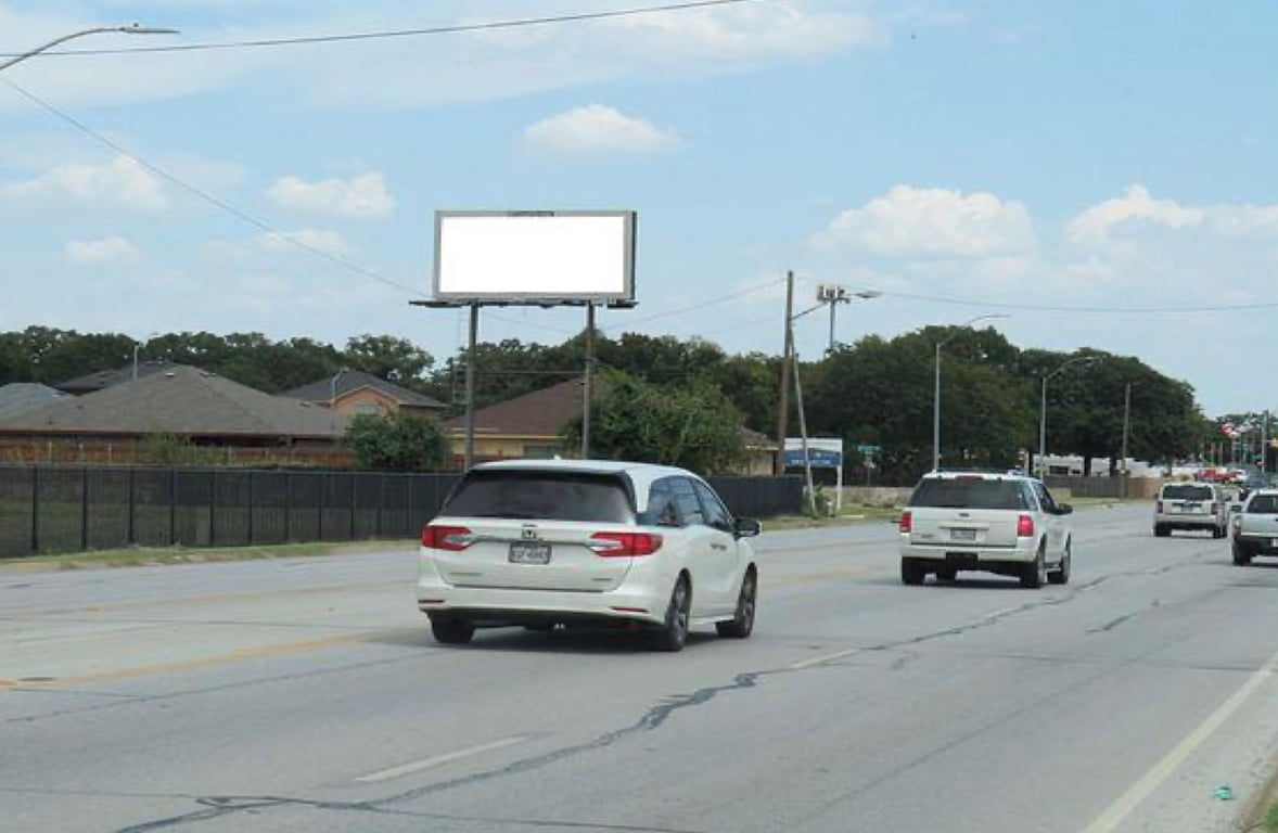 Location photo for Mesquite Rd near N Beach & 28th, Bonnie Brae (Fort Worth)