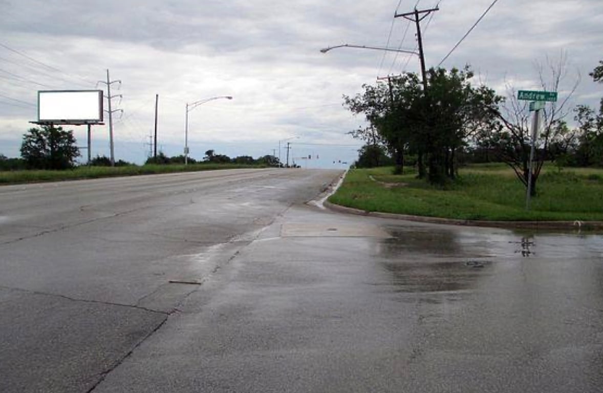 Location photo for E Rosedale St near Stalcup & Macarthur (Fort Worth)