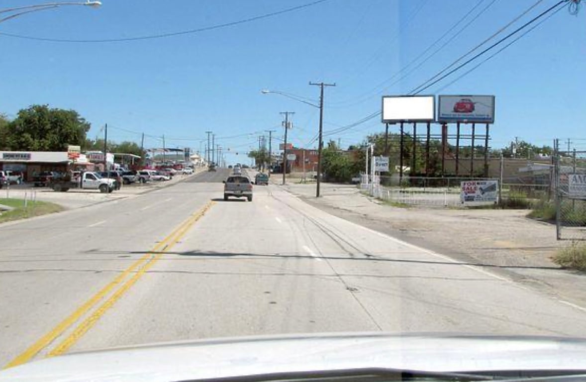 Location photo for E Belknap St near Belknap & Grace, Vintage Riverside (Fort Worth)