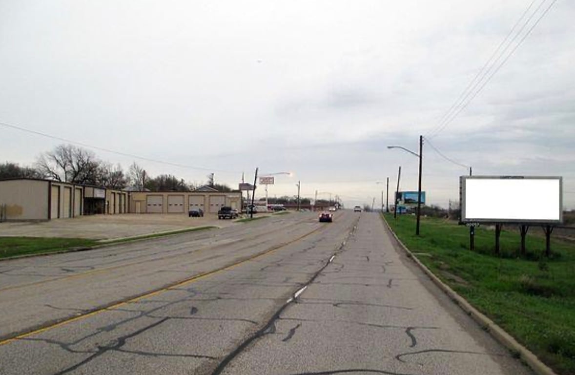 Location photo for E Lancaster Ave near Halbert & Kerr, Handley (Fort Worth)