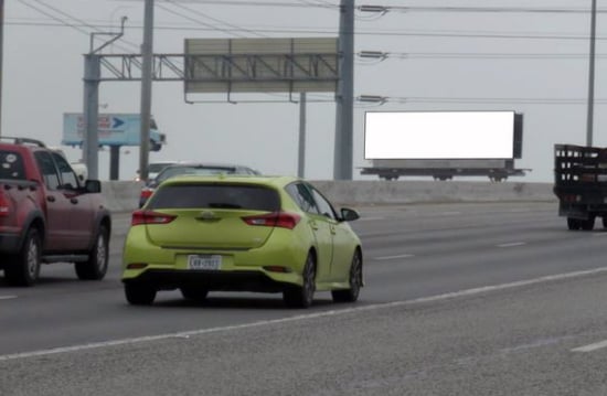 Location photo for Frio City Rd near Frio City Rd. Opposite Fran Fran, Collins Gardens (San Antonio)