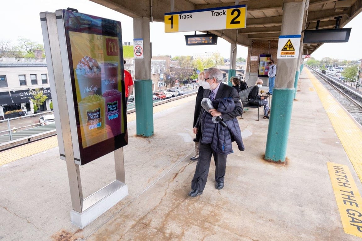 Commuter Rail Liveboard Network in Brooklyn, NY