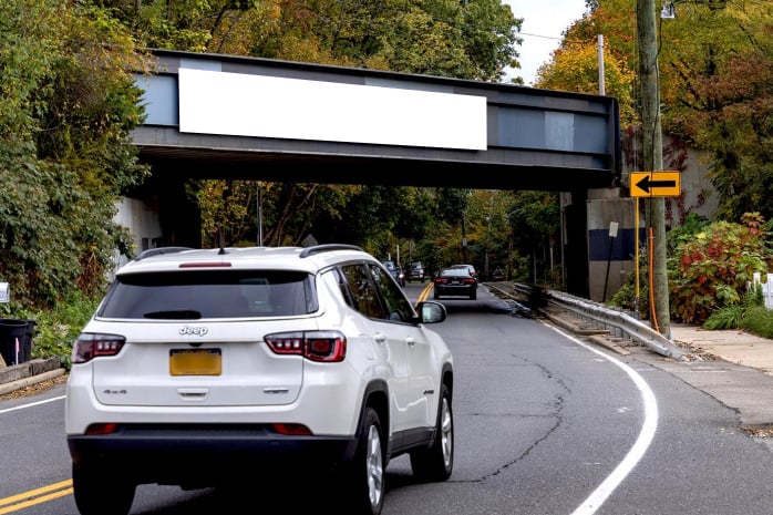 Woodbury/Woodbury Rd. N/O Jericho Tpke F/S Media