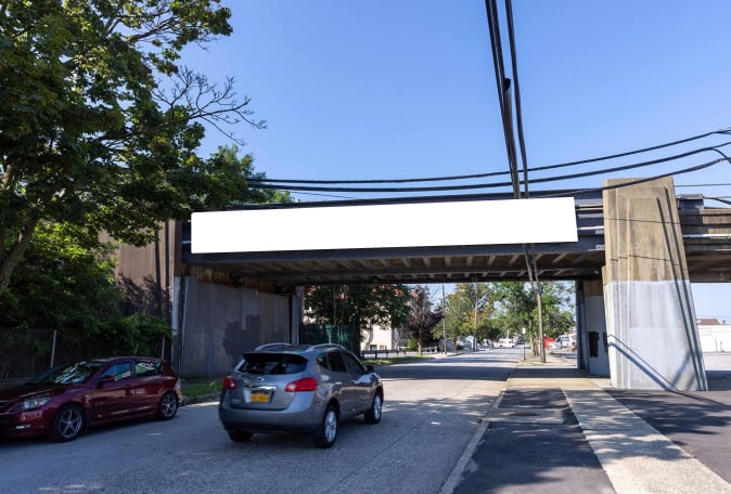 Hicksville / East Nicholai Street E/O Rt. 107 F/E Media