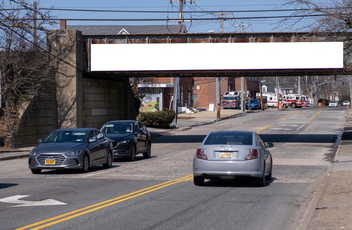 Massapequa/Hicksville Rd N/O Sunrise Hwy F/S Media