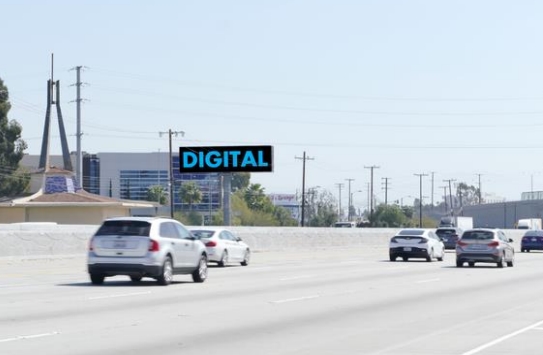 Location photo for Freeway Dr (Santa Fe Springs)