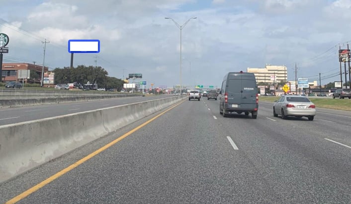 S/L Hwy 281 1.5M S/O Thousand Oaks WS F/S F/S Media