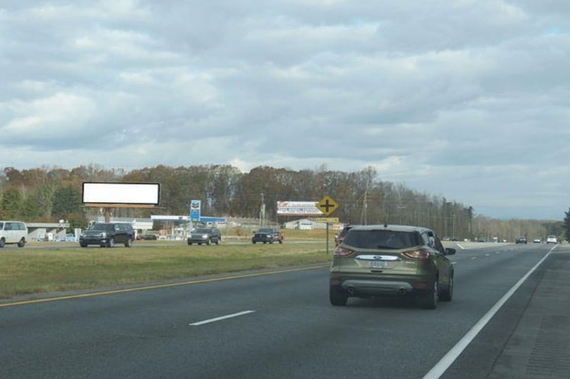 Location photo for GA 400 WS 0.04mi S/O BOTTOMS RD F/S - 1