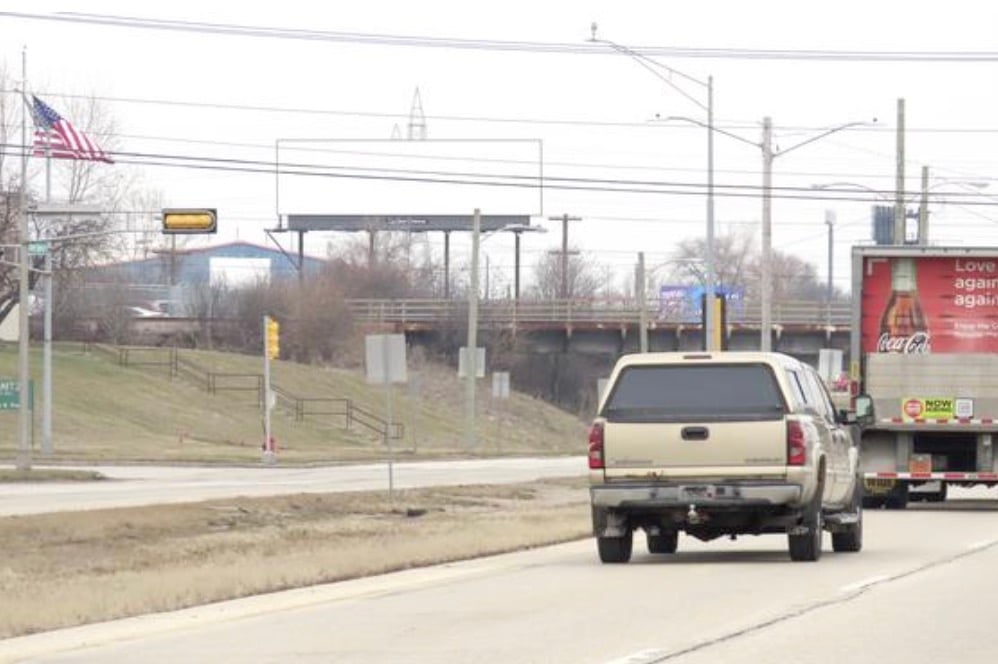 Location photo for W Silver Spring Rd near Silver Spring & Rae, Timmerman West (Milwaukee)