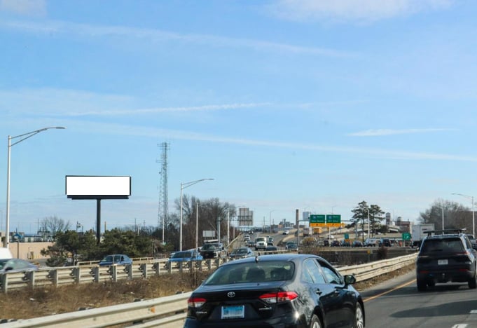 Rt 8 1000 ft N/O Jct I-95 E/S F/N Media