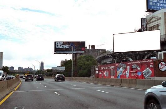 Location photo for 12th Ave near West Harlem Piers, Manhattan (New York)