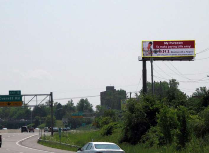 Location photo for N Russell Rd near Albany Center for Education (Albany)