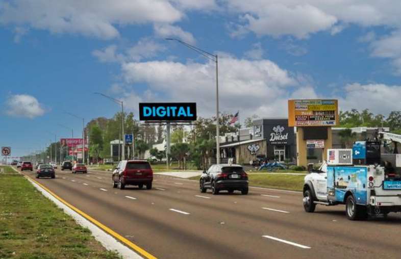 Location photo for US Hwy 19 N near Us Hwy 19 N + Pine Ridge Way S (Palm Harbor)