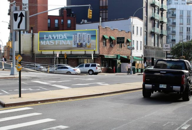 Location photo for Jackson Ave (Queens County)