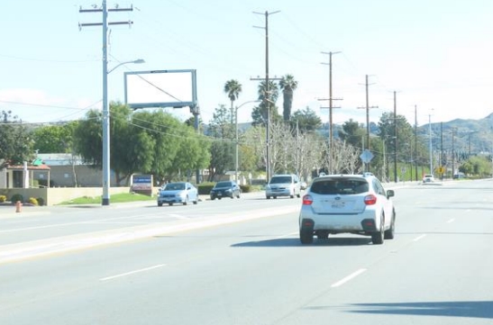 Location photo for Soledad Canyon Rd near Golden Oaks Plaza, Saugus (Santa Clarita)