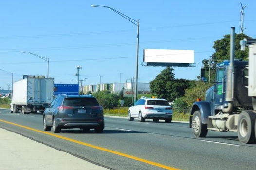 Location photo for N Frontage Rd near Pasteur Park (Willowbrook)