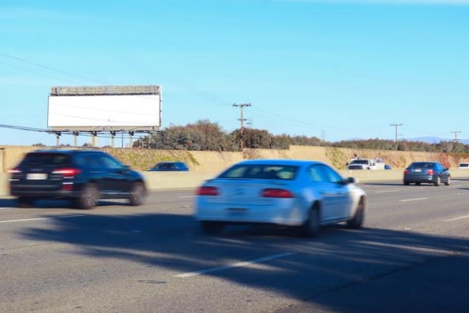 Location photo for E Bayshore Rd near 2053 E Bayshore Rd., Redwood Village (Redwood City)