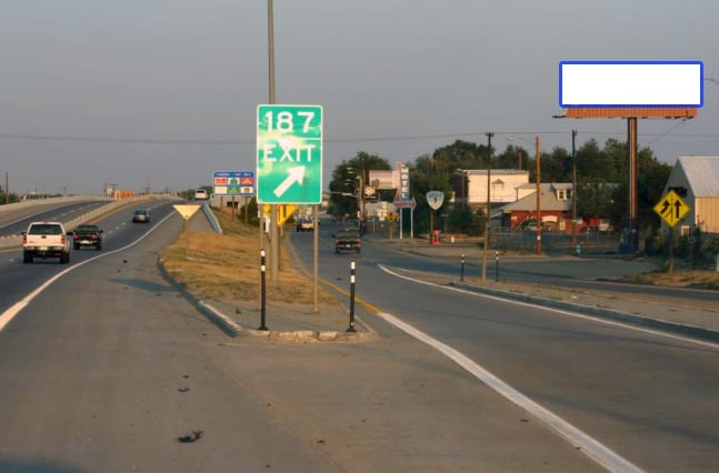 I-25 NS 50' WO ELMA FE Media