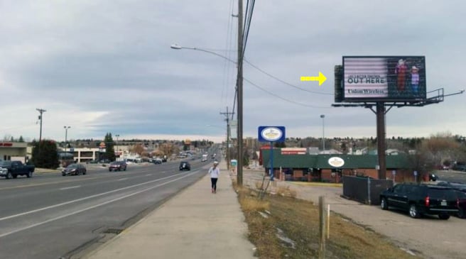 Location photo for Yellowstone Rd near Yellowstone and Dell Range Northbound - Shelter (Cheyenne)