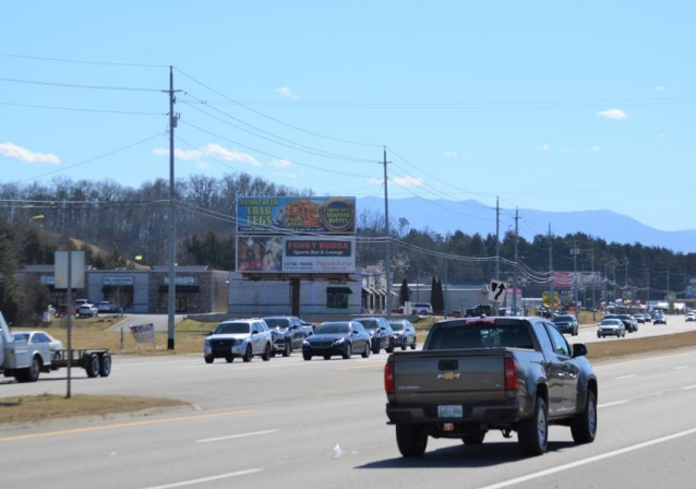 Location photo for Winfield Dunn Pkwy near Carlyle's Crossing (Sevierville)