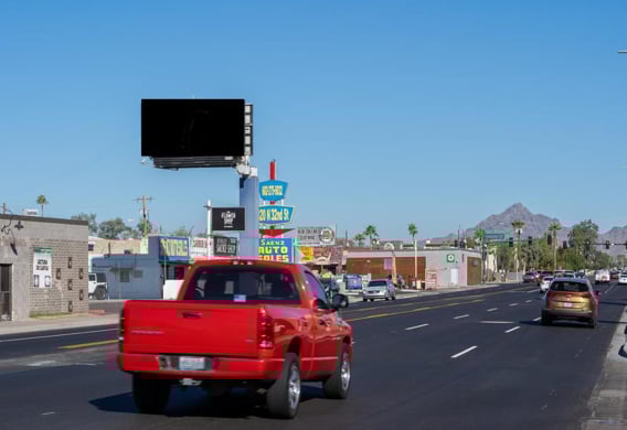 Location photo for N 32nd St near 32nd St & McDowell Rd, Camelback East Village (Phoenix)