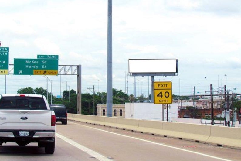 Location photo for Rothwell St near UHD Science and Technology Building, Downtown Houston (Houston)