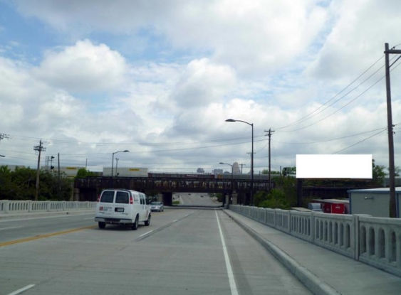 8th St Viaduct, West 300' W/O McLean St SS FW Media