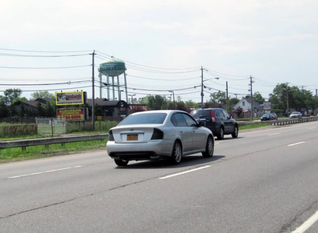 Location photo for Broadhollow Rd (Melville)