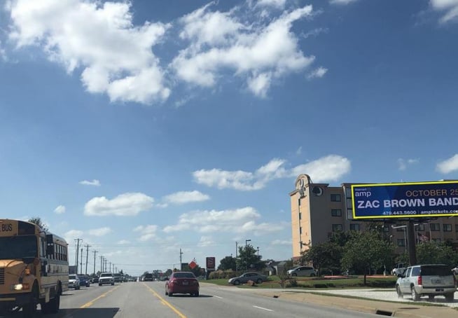 Location photo for SE Walton Blvd near Central Garden (Bentonville)