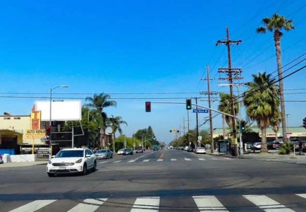 Location photo for Plummer St near Plummer / Van Nuys, Panorama City (Los Angeles)