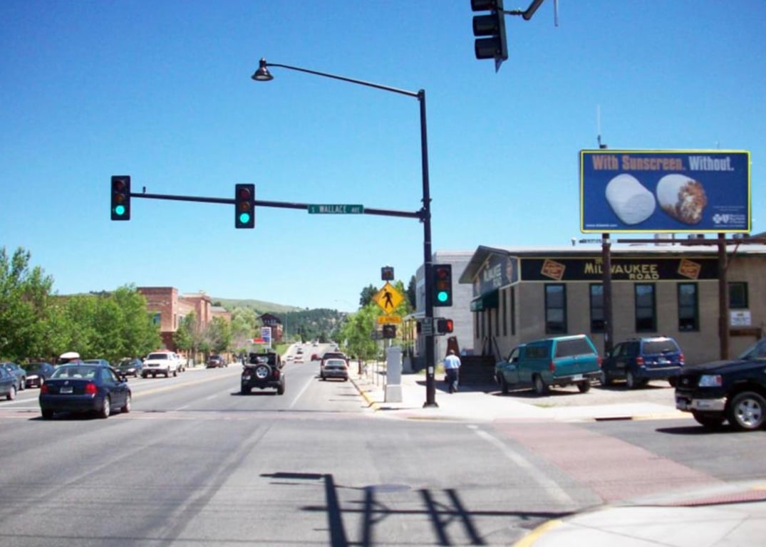 EAST MAIN & WALLACE S/L #1 F/W Media