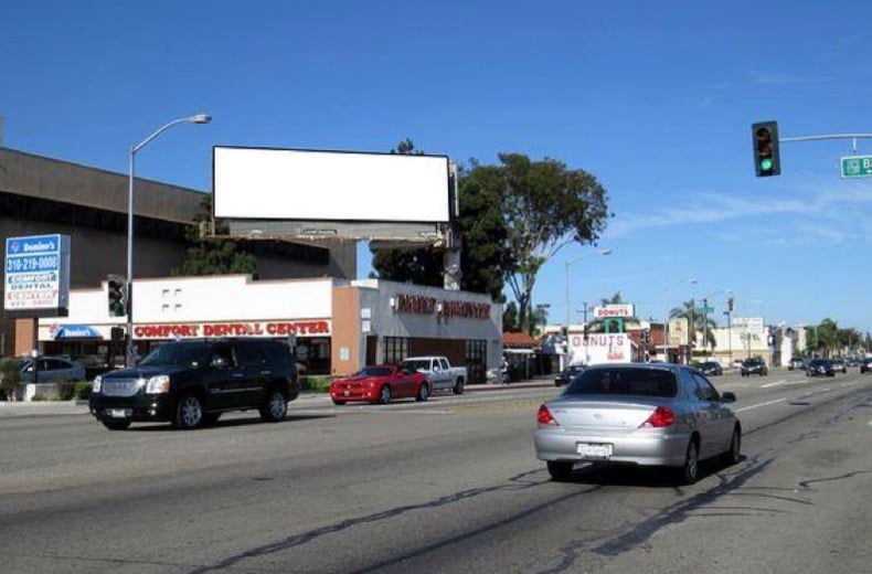 Location photo for W El Segundo Blvd near Hawthorne Plaza (Hawthorne)