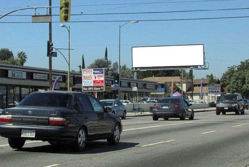 Location photo for Victory Blvd near Pilossyan Medical Center, Van Nuys (Los Angeles)