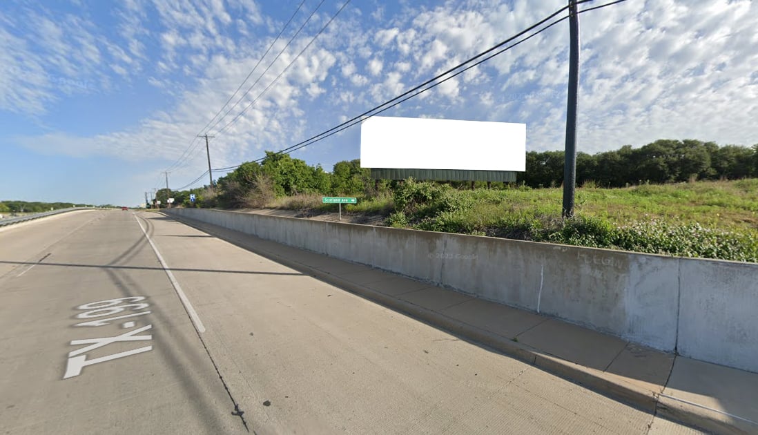 US 199 2 mi S/O LOOP 344 NS Media