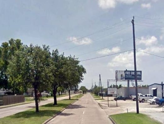 Location photo for Preston Ave near Red Bluff Park (Pasadena)