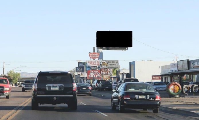 Location photo for N 32nd St near 32nd St & McDowell Rd, Camelback East Village (Phoenix)