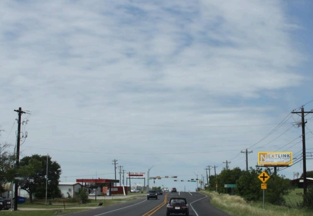 Location photo for FM 730 1/8 MI N/O VEAL STATION RD., W/S