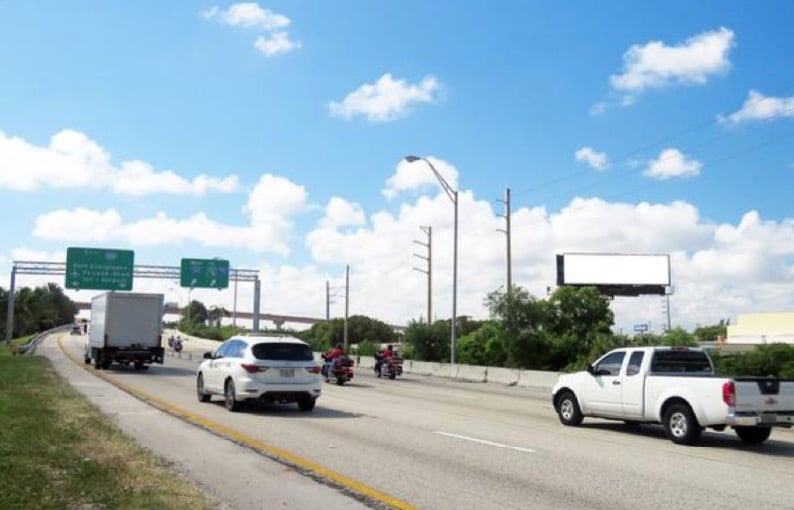 Location photo for Ravenswood Rd (Fort Lauderdale)