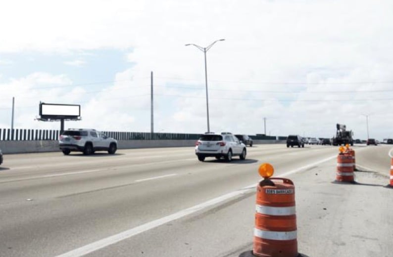 Location photo for W Oakland Park Blvd near Oakland Park Boulevard & Powerline Road - (Northwest 9th Av) (Wilton Manors)