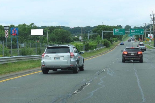 Location photo for Andover St near Newbury Crossing (Danvers)