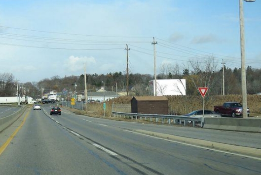 Location photo for Newburyport Turnpike near Newburyport (Newbury)
