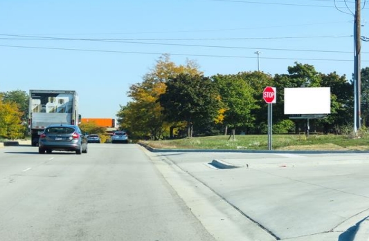 Location photo for W Grand Ave near Fischer Woods Co Forest Preserve (Elmhurst)