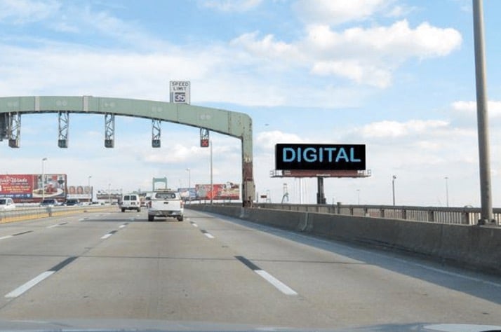 Location photo for S Front St near Front St & Packer Av - FS, South Philadelphia East (Philadelphia)