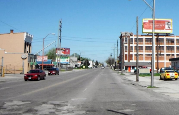 NORTH MAIN SE CRNR OF E PEARL ST - LIMA EFS Media