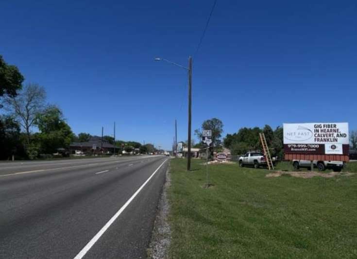 E/S HWY. 6(190), .5 S/O JCT. 79 F/S R/H