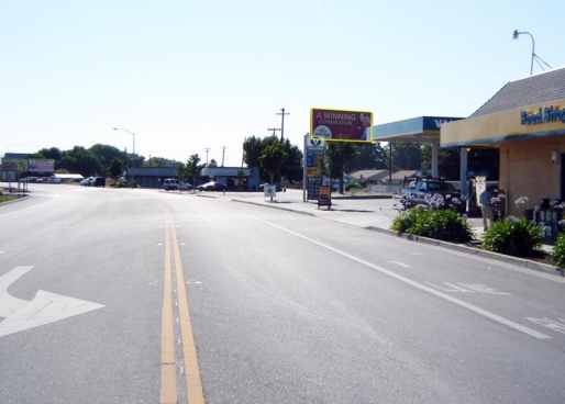 SL HWY 140 800' E/O PLAINBURG RD Media