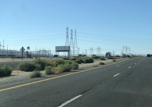 Hwy 152 SL 2.55 miles w/o I-5 Media