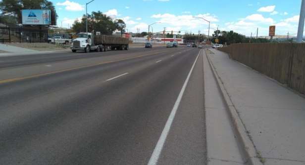 ELK ST ES 200' NO BELLVIEW Media