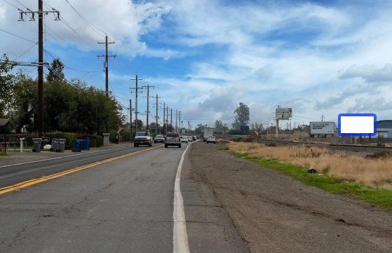 St 59 .30 mi N/O 16Th St W/S F/N Media